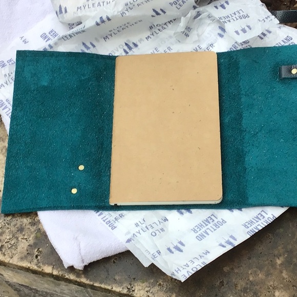 Portland Leather Goods Large Wrap Journal - Picture 4 of 5